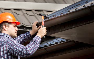 gutter repair Maidenwell, Lincolnshire